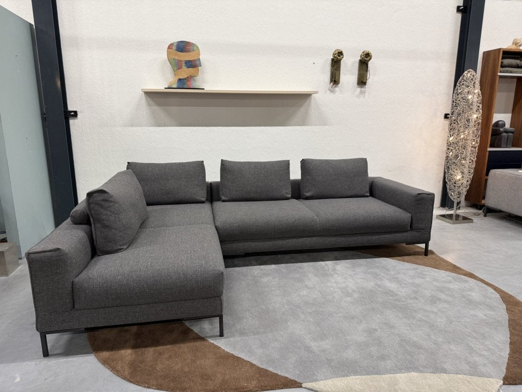 Nieuw Design on Stock Aikon Lounge Hoekbank Milton Bank Stof, 250 tot 300 cm, Hoekbank, Ophalen of Verzenden, Eyye