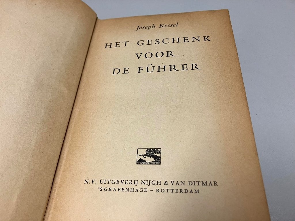 Het geschenk voor de Fuhrer, Ophalen of Verzenden, Tweede Wereldoorlog, Gelezen, Algemeen