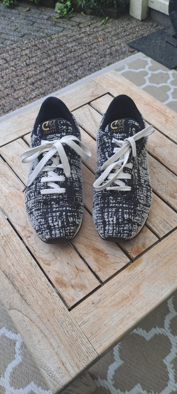 Cruyff Sneakers Zwart/Wit - Maat 39, Kleding | Dames, Cruyff, Zwart, Ophalen of Verzenden, Sneakers of Gympen