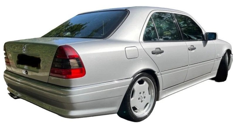 W202 C36 C43 AMG fender flares / spatbordranden, Ophalen of Verzenden, Nieuw, Voor, Spatbord