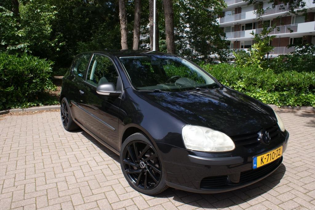 Volkswagen Golf 1.4 16V 59KW 3D 2007 Zwart, Auto's, Voorwielaandrijving, Zwart, 4 cilinders, 610 kg
