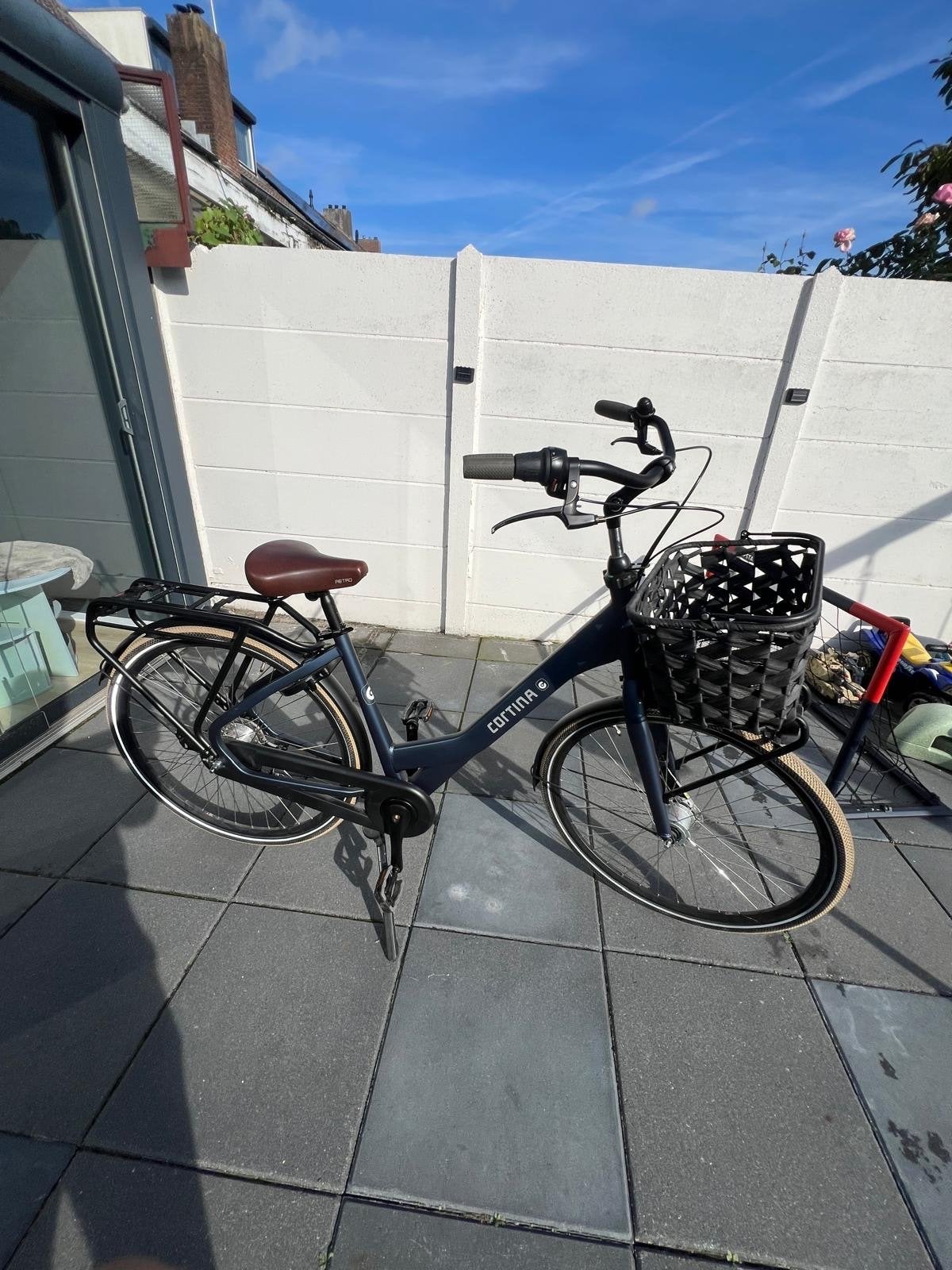 Cortina Common Family moederfiets met mandje, Fietsen en Brommers, Ophalen, Zo goed als nieuw, Mandje