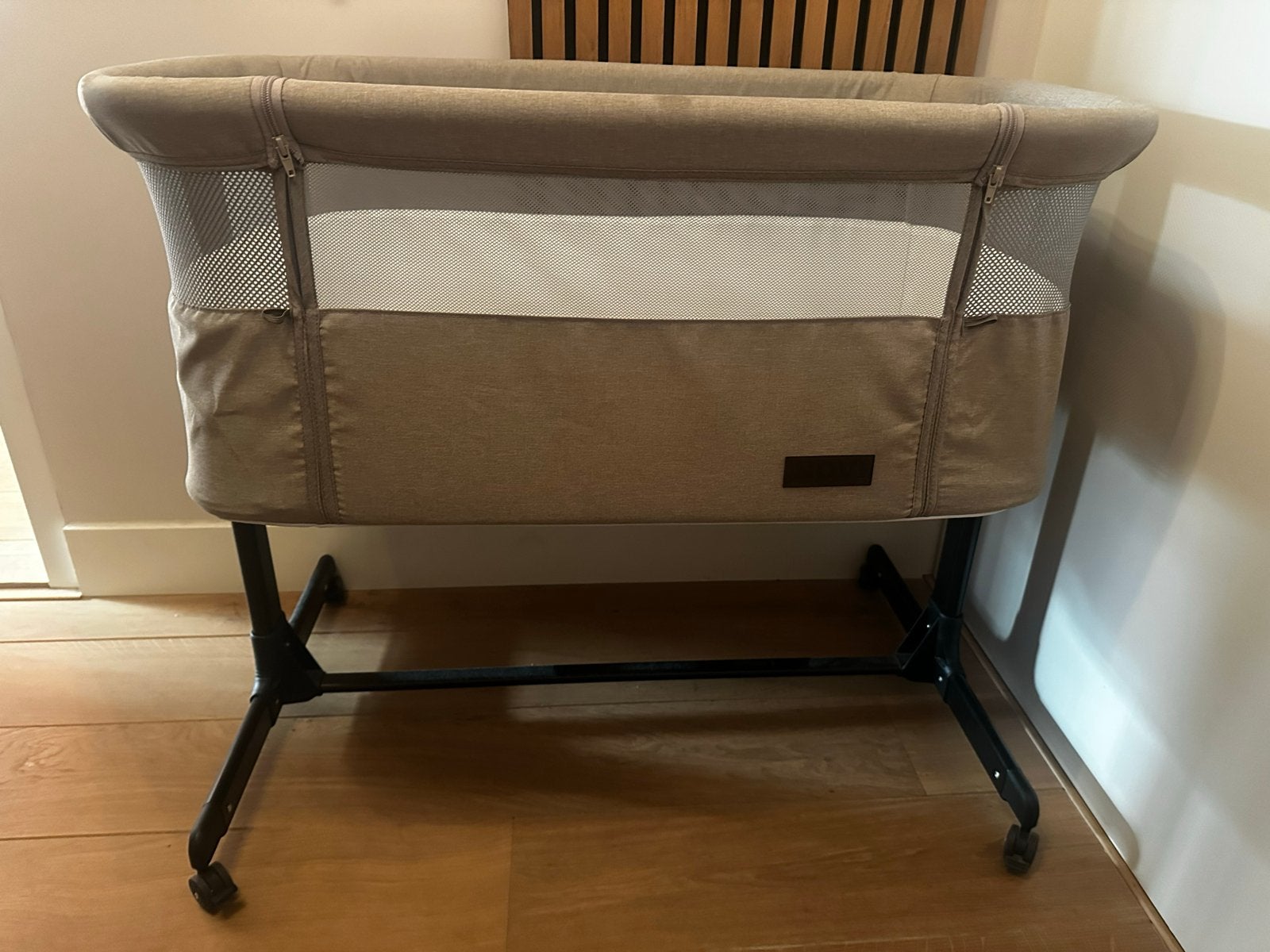 Novi baby Co-sleeper sand melange, Ophalen, Zo goed als nieuw, Wieg