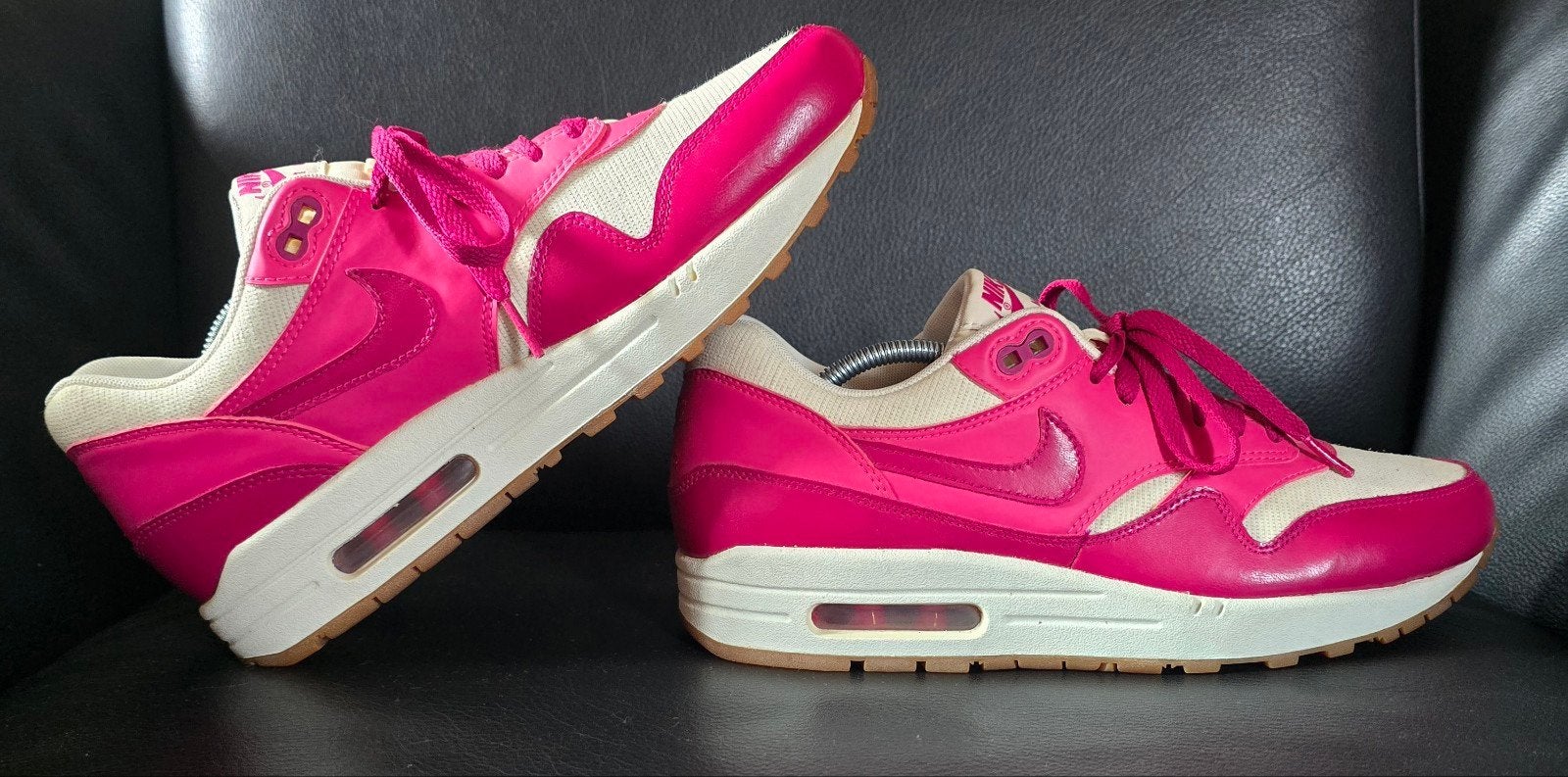 Nike Air Max 1 Vintage Pink Force – 555284-104 – maat 41, Nike, Ophalen of Verzenden, Roze, Sneakers of Gympen