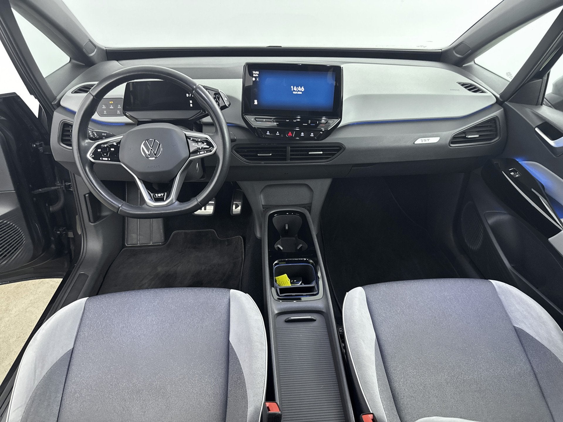 Volkswagen ID.3 First 58 kWh // ADAPTIVE CRUISE // STOEL + S, Automaat, Gebruikt, Zwart, 204 pk