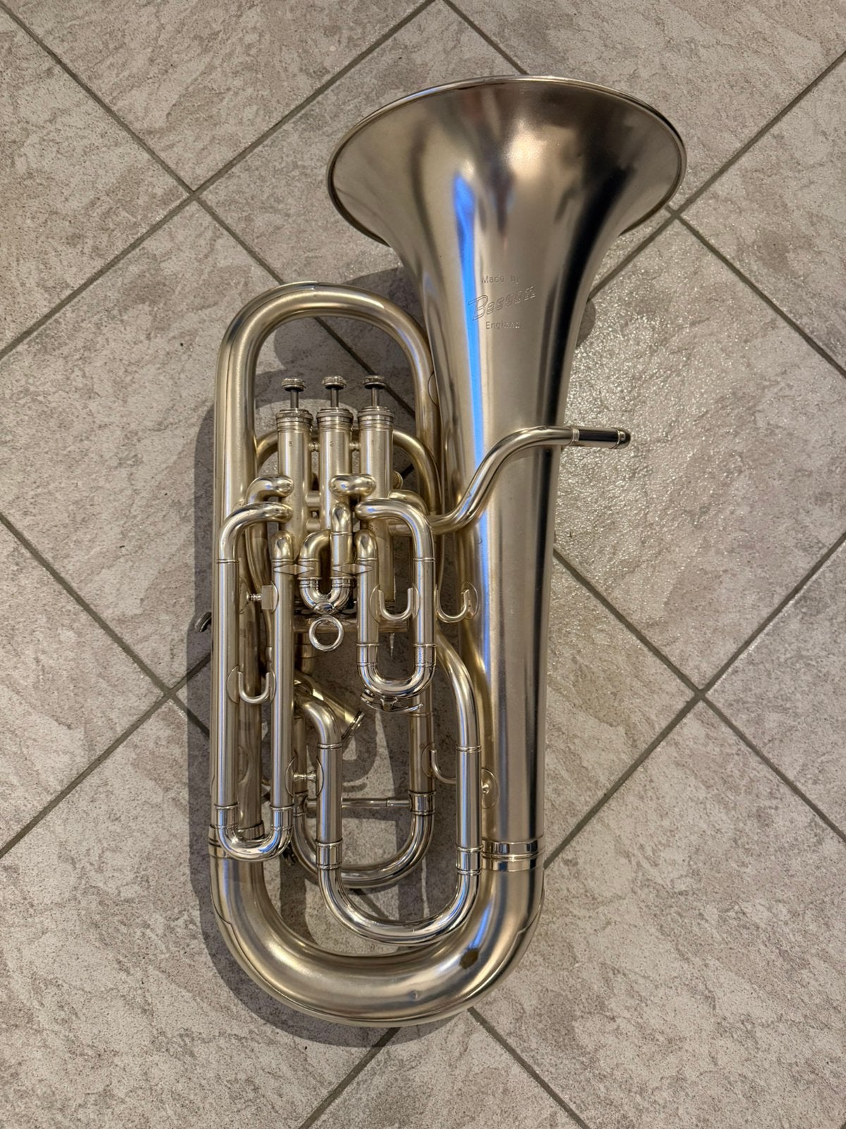 Te koop: Euphonium Besson, Ophalen, Zo goed als nieuw, Euphonium of Tenortuba, Met koffer of draagtas