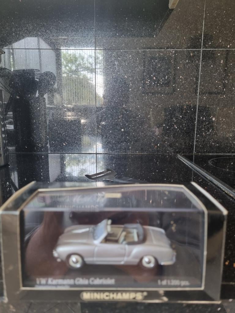 Minichamps Karmann Ghia Cabriolet 1:43 - Nieuwstaat, Ophalen of Verzenden