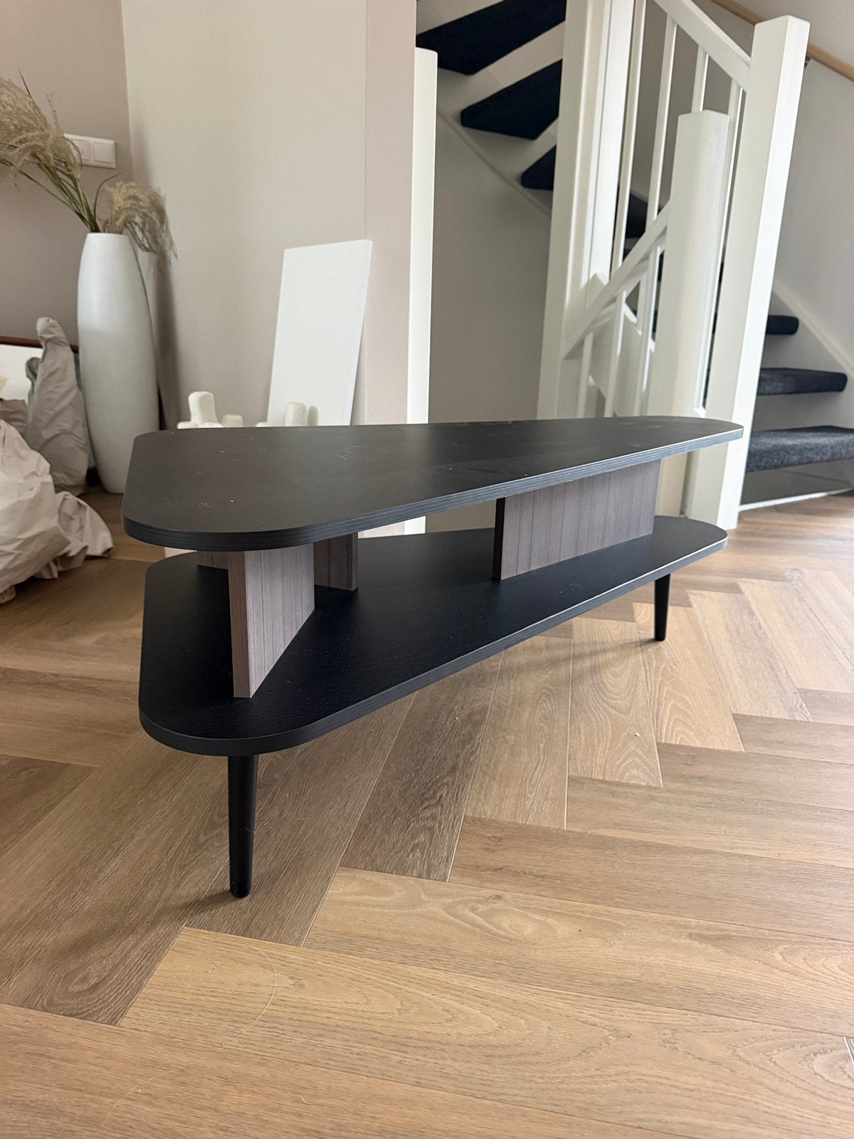 Salontafel Meubella Pedro – zwart/donker eiken – 100 cm, 100 tot 150 cm, Zo goed als nieuw, Rechthoekig, 50 tot 100 cm