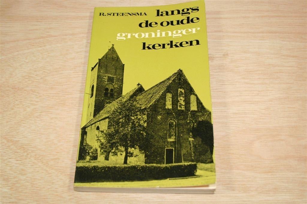 Langs De Oude Groninger Kerken — Rijk Geïllustreerd, Ophalen of Verzenden, Gelezen
