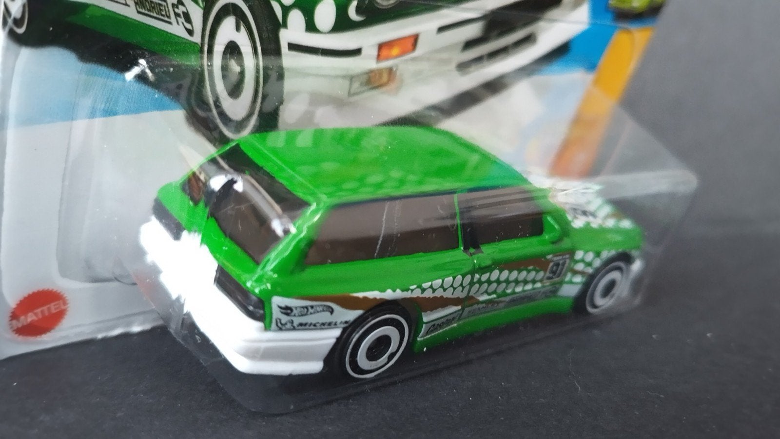 BMW M3 E30 Touring Tictac 1:64 3inch Hotwheels Pol, Auto, Verzenden, ., Nieuw