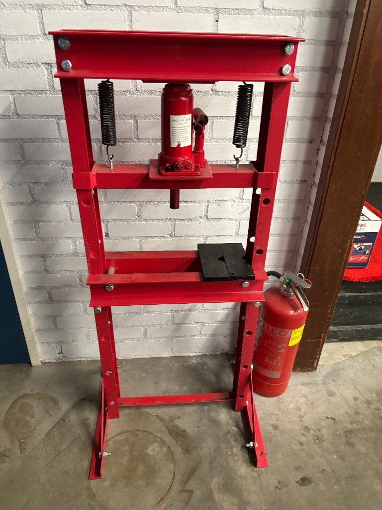 12 Ton Hydraulische Werkplaatspers, Ophalen, Gebruikt