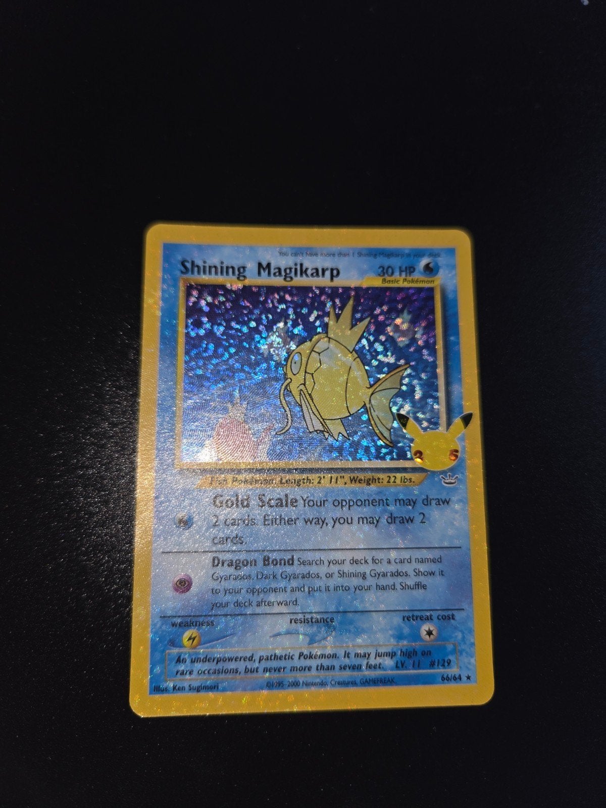 Shining Magikarp 66/64 Pokemon Celebrations, Hobby en Vrije tijd, Verzamelkaartspellen | Pokémon, Ophalen of Verzenden, Zo goed als nieuw