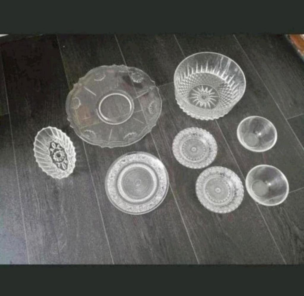 Grote set servies, schalen nieuwe, kopjes, kristal, Ophalen of Verzenden