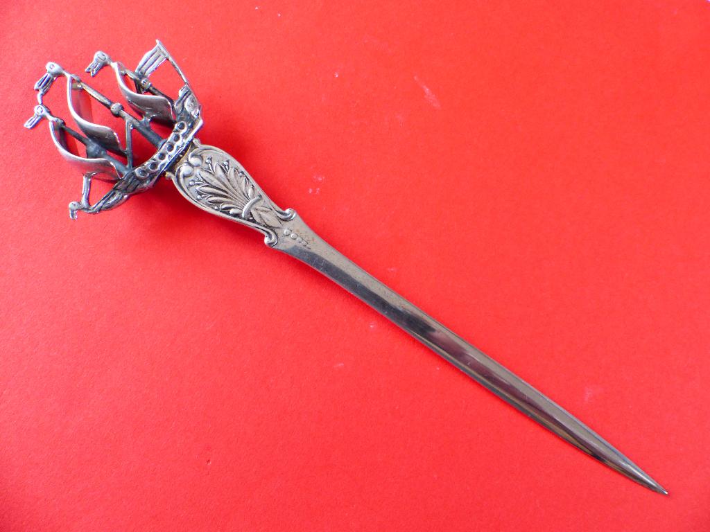 Prachtige Aparte Antieke Zilveren Briefopener - Zeilschip, Verzenden, Zilver