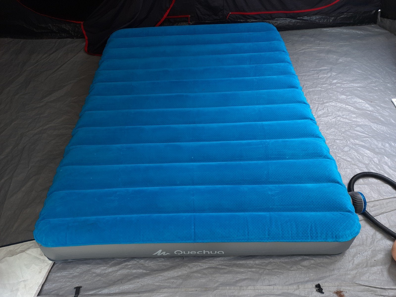 Quechua Air seconds luchtbed 140x200x18, Caravans en Kamperen, Luchtbedden, Ophalen