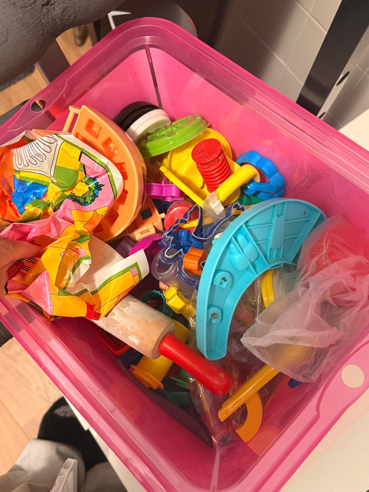 Gratis doos met allemaal klei accessoires, Ophalen, Gebruikt