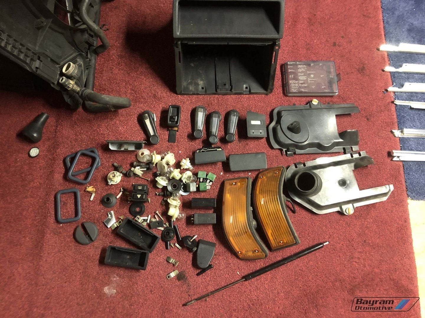 Bmw E28 diverse onderdelen interieur dashboard 5-serie knop, Gebruikt, -, -, Ophalen of Verzenden