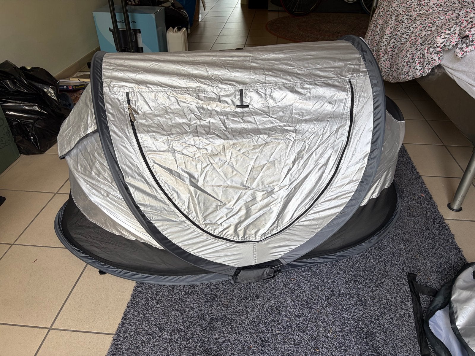 Deryan Peuter Luxe Campingbedje - Zilver, Ophalen, Zo goed als nieuw, Reisbedje