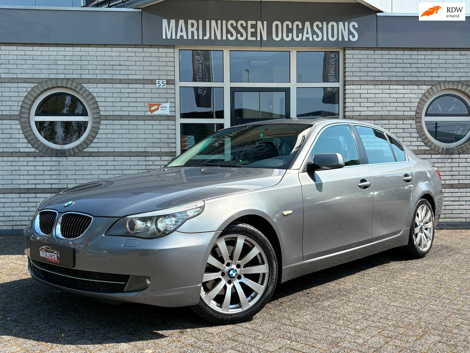 BMW 5-serie 523i |Pano|Leder| Stoelvw,Navi,PDC|, Achterwielaandrijving, Zwart, Bluetooth, Leder