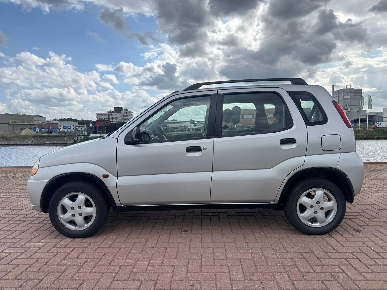 Suzuki Ignis 1.3-16V GS /St.bkr/Hoge instap/Nieuwe APK, Auto's, 83 pk, Stof, Gebruikt, 31 €/maand