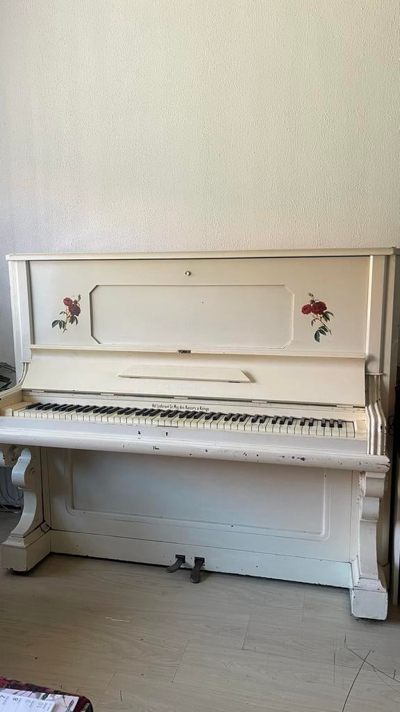 Gratis: C. Bechstein piano, Muziek en Instrumenten, Ophalen, Gebruikt, Wit, Piano