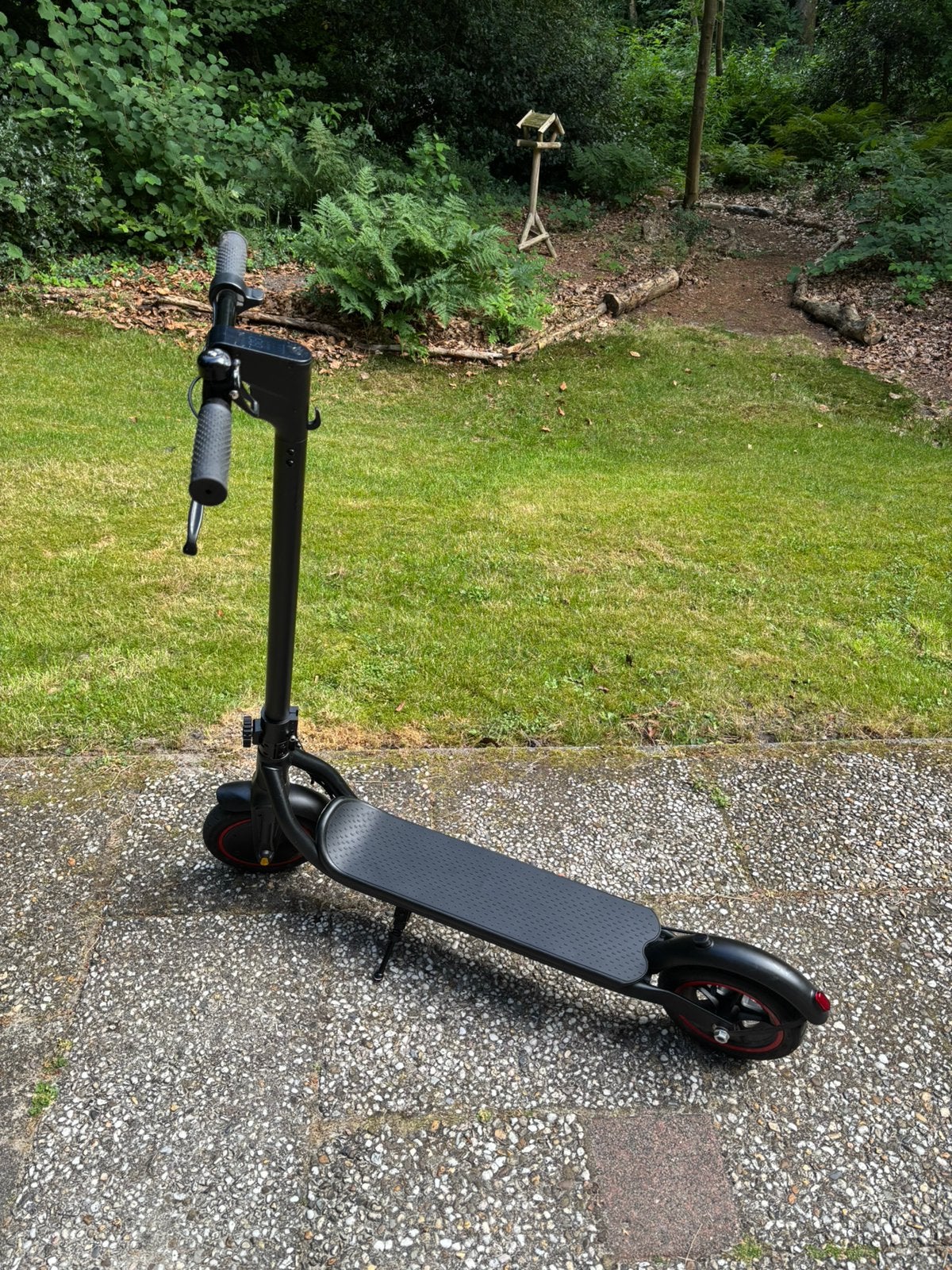 Elektrische step op luchtbanden!, Fietsen en Brommers, Steps, Ophalen, Zo goed als nieuw, Elektrische step (E-scooter)