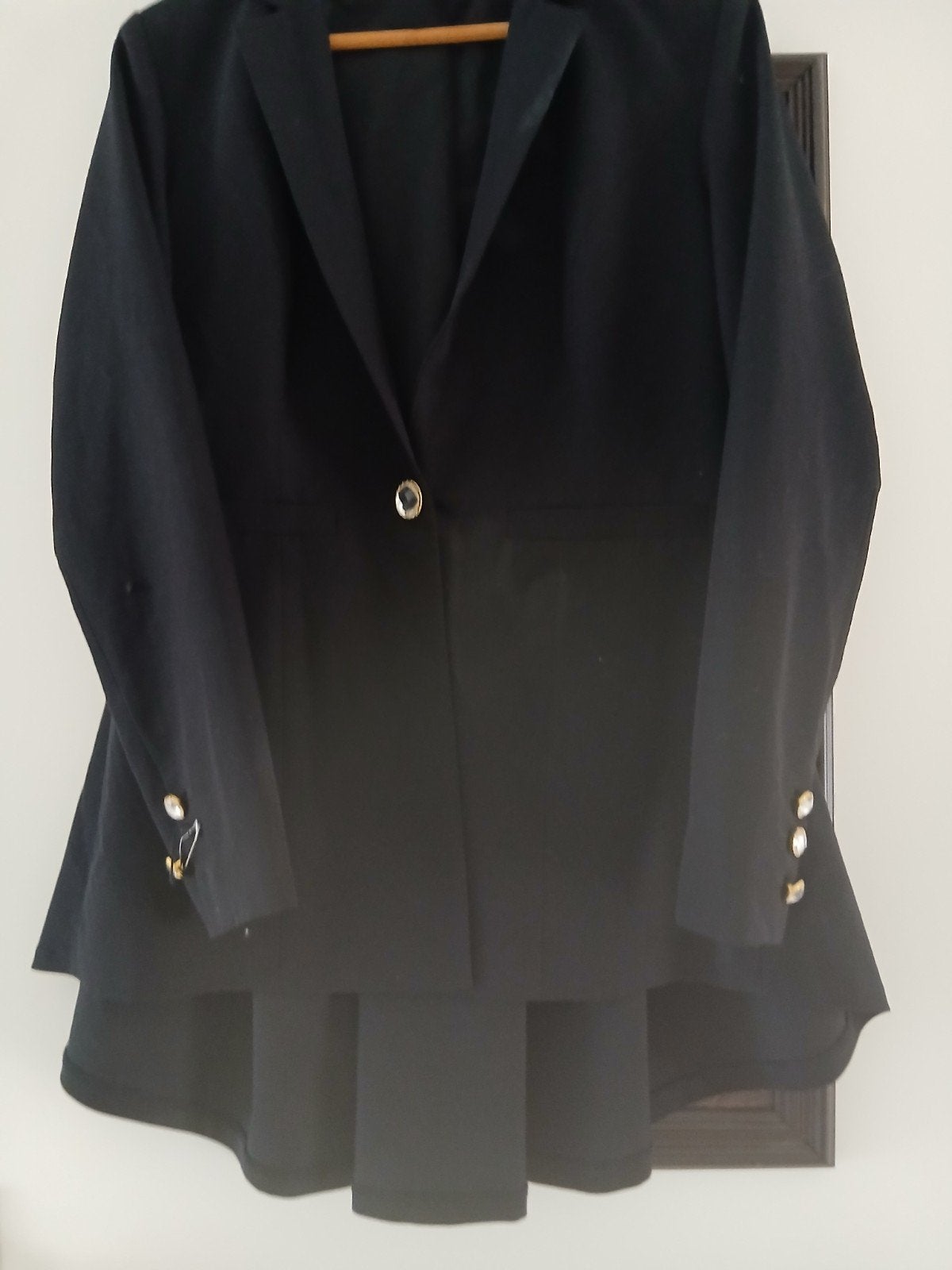 Zwarte Boutig Trendcoat Maat M - Nieuw, Kleding | Dames, Maat 38/40 (M), Zwart, Nieuw, Ophalen of Verzenden