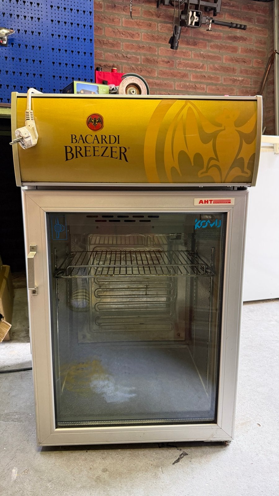 Bacardi Breezer snelkoeler - 81x48cm, Ophalen, Minder dan 85 cm, Minder dan 75 liter, 45 tot 60 cm