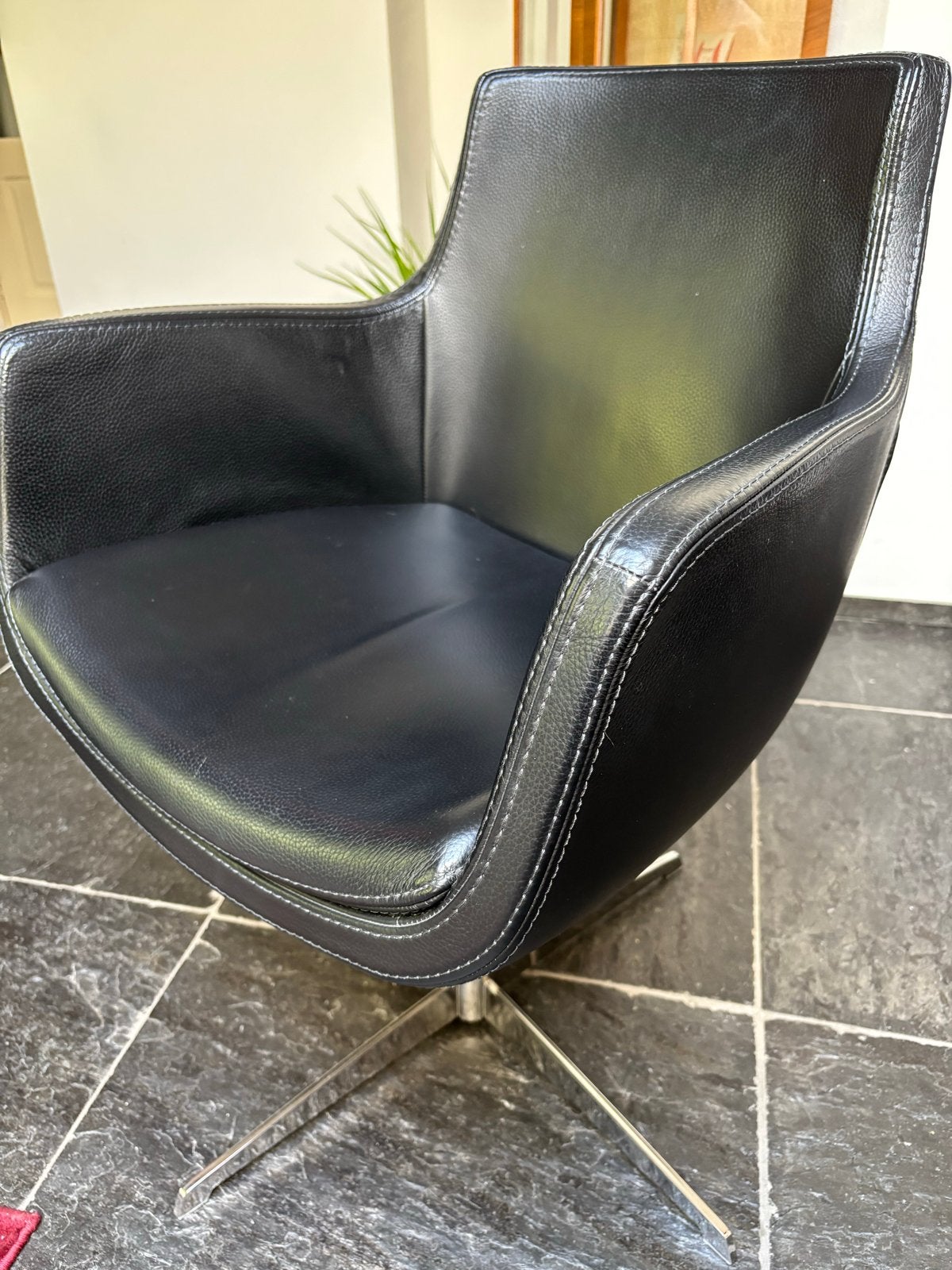 8 Leren eetkamerstoelen Annabel - Draaibare spinpoot, Huis en Inrichting, Ophalen, Zwart, Leer, Zo goed als nieuw
