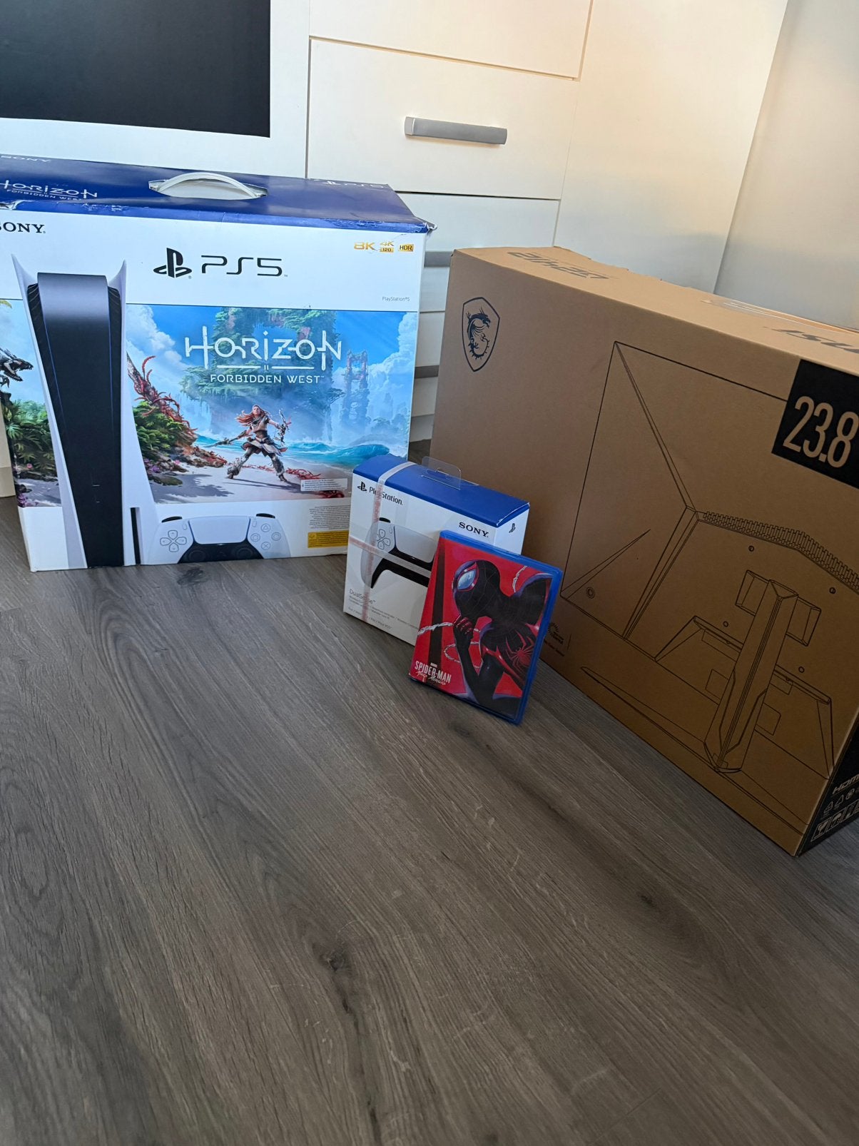 Playstation 5 console + MSI monitor + gloednieuwe controller, Ophalen, Zo goed als nieuw, Playstation 5