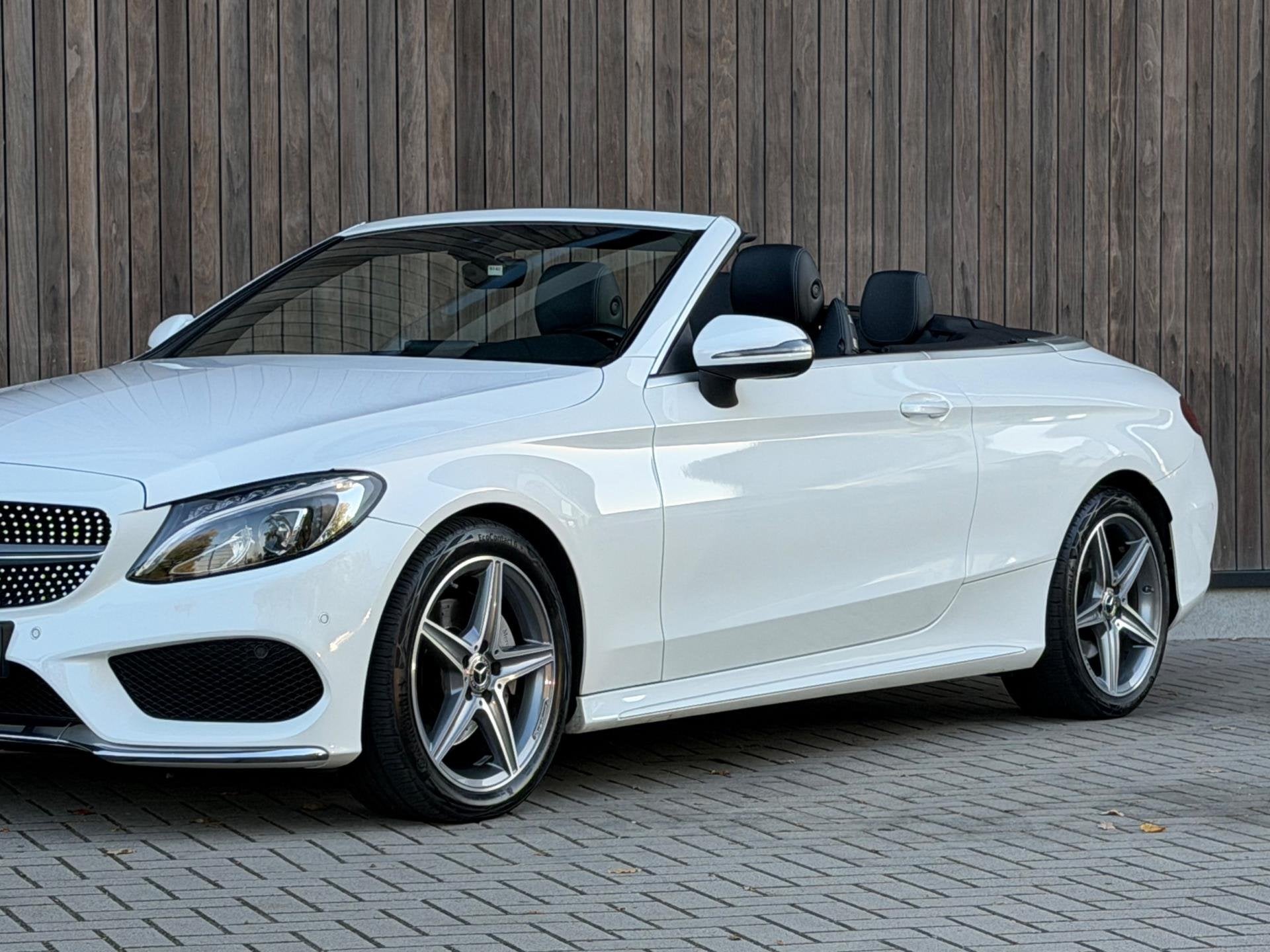 Mercedes-Benz C-klasse Cabrio 180 Premium / AMG-line / 18' /, Dealer onderhouden, Zwart, Cabriolet, 4 stoelen