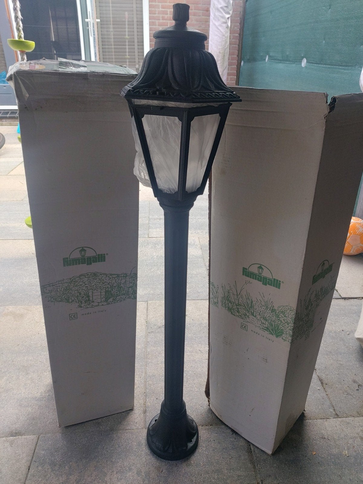 2 Nieuwe Fumagalli lantaarns inclusief bevestigingsmateriaal, Ophalen, Kunststof, Minder dan 50 watt, Staande lamp