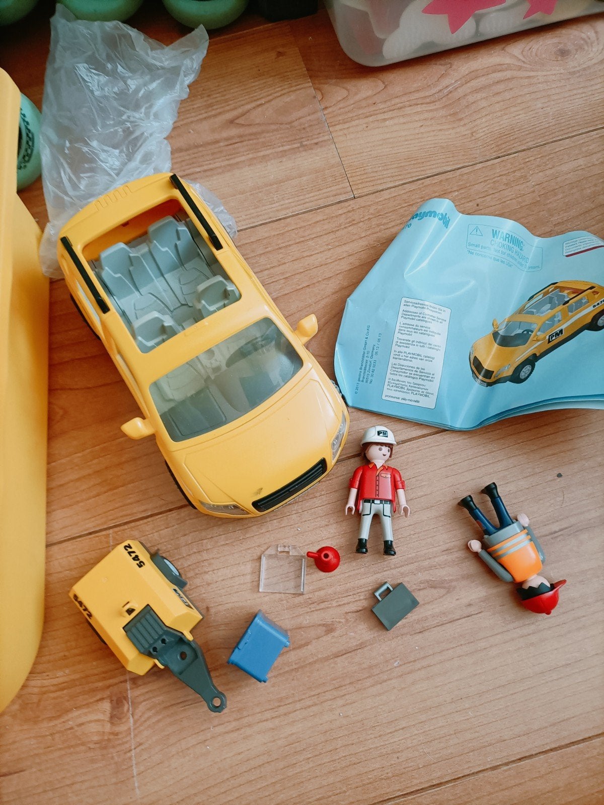 Playmobil City Life Taxi met figuren en accessoires, Ophalen of Verzenden, Gebruikt