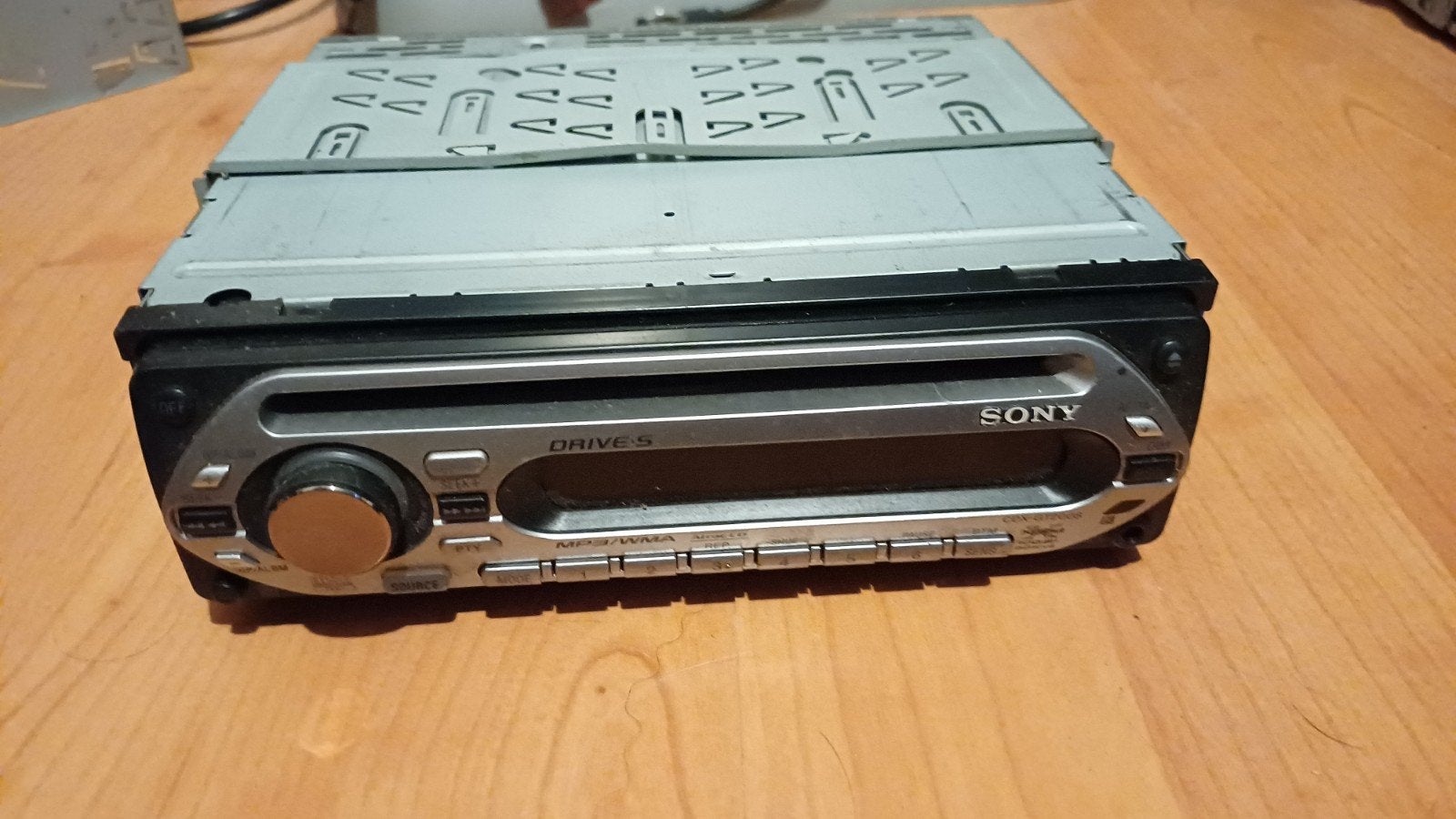 Sony CDX-GT200S Autoradio - Geen aansluitkabel, Ophalen of Verzenden, Gebruikt