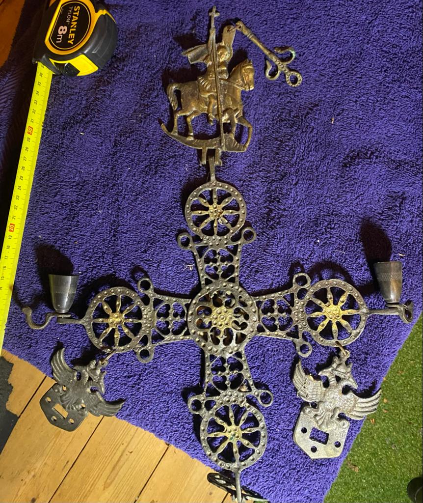 Byzantijnse Kruiskandelaar met Sint Joris en Draak, Antiek en Kunst, Antiek | Kandelaars, Ophalen of Verzenden, Koper of Brons
