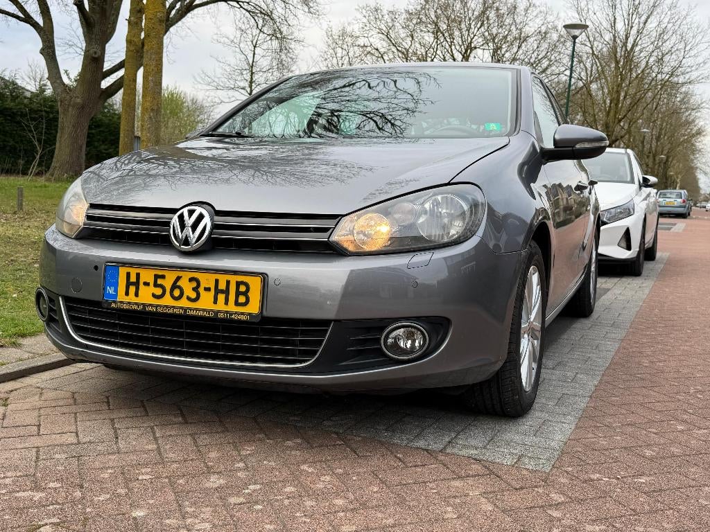 Volkswagen Golf 1.4 TSI 90KW 5D 2011 Grijs, Auto's, Volkswagen, 4 cilinders, Overige bekleding, 122 pk, Overige kleuren