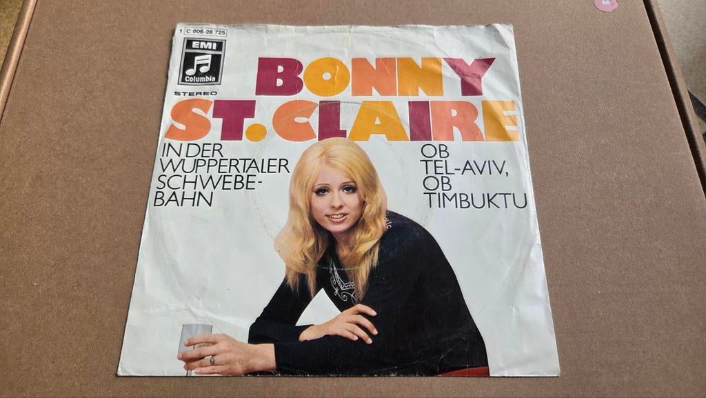 Bonny St. Claire – In Der Wuppertaler Schwebebahn

(1970), Verzenden, 7 inch, Single, Zo goed als nieuw