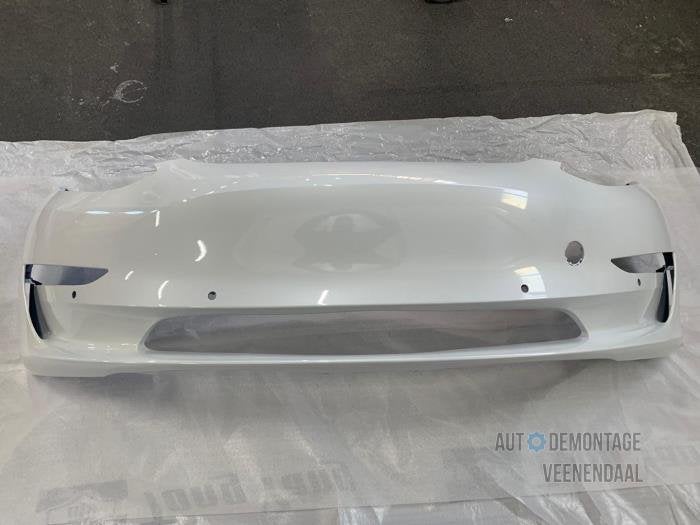 Voorbumper van een Tesla Model 3, Auto-onderdelen, -, Overige automerken, -, Nieuw