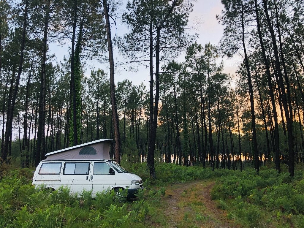 Off grid VW T4 California 2.5 TDI campervan airco cruise, Buscamper of Camperbus, Luifel, Volkswagen, Particulier