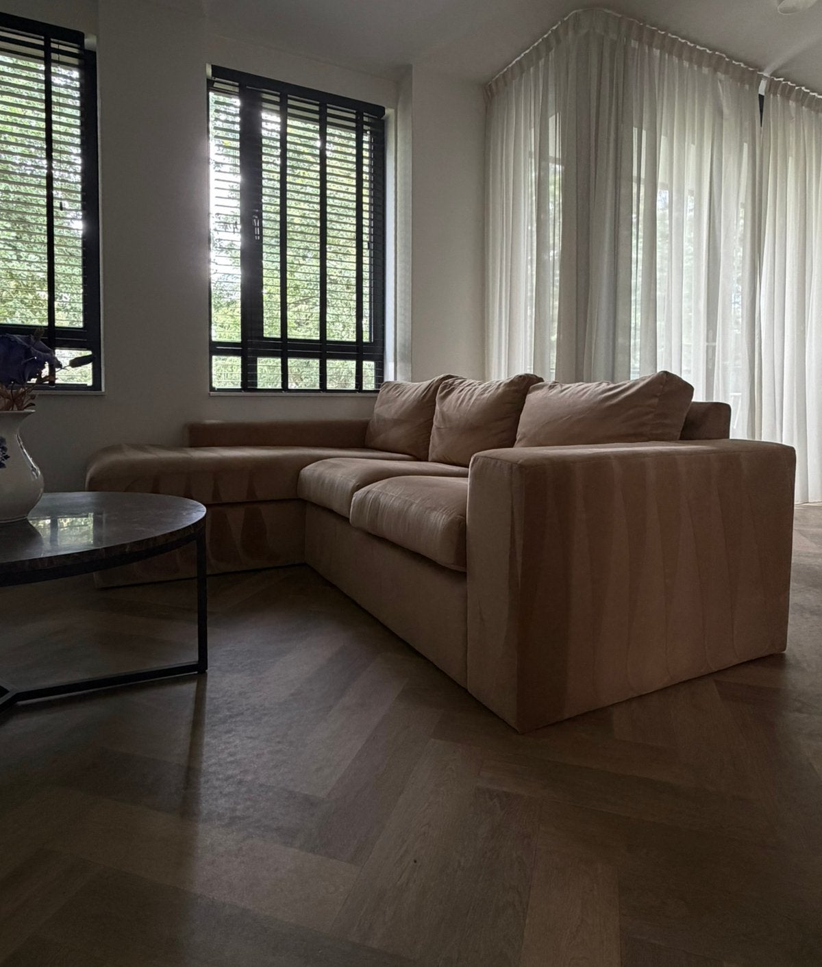 Velvet Velours hoekbank Goud / Taupe / Beige Eric Kuster, Ophalen, Zo goed als nieuw