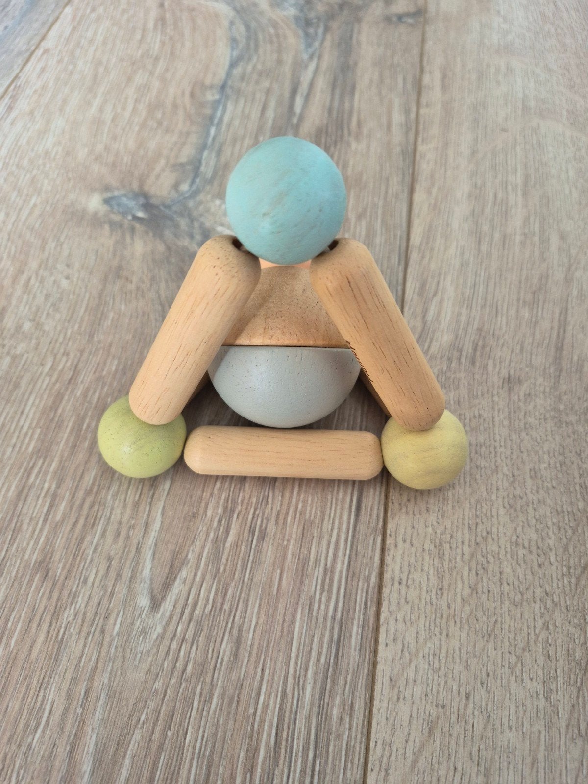 Plan Toys Houten Driehoek rammelaar
incl. doos, Ophalen of Verzenden, Zo goed als nieuw
