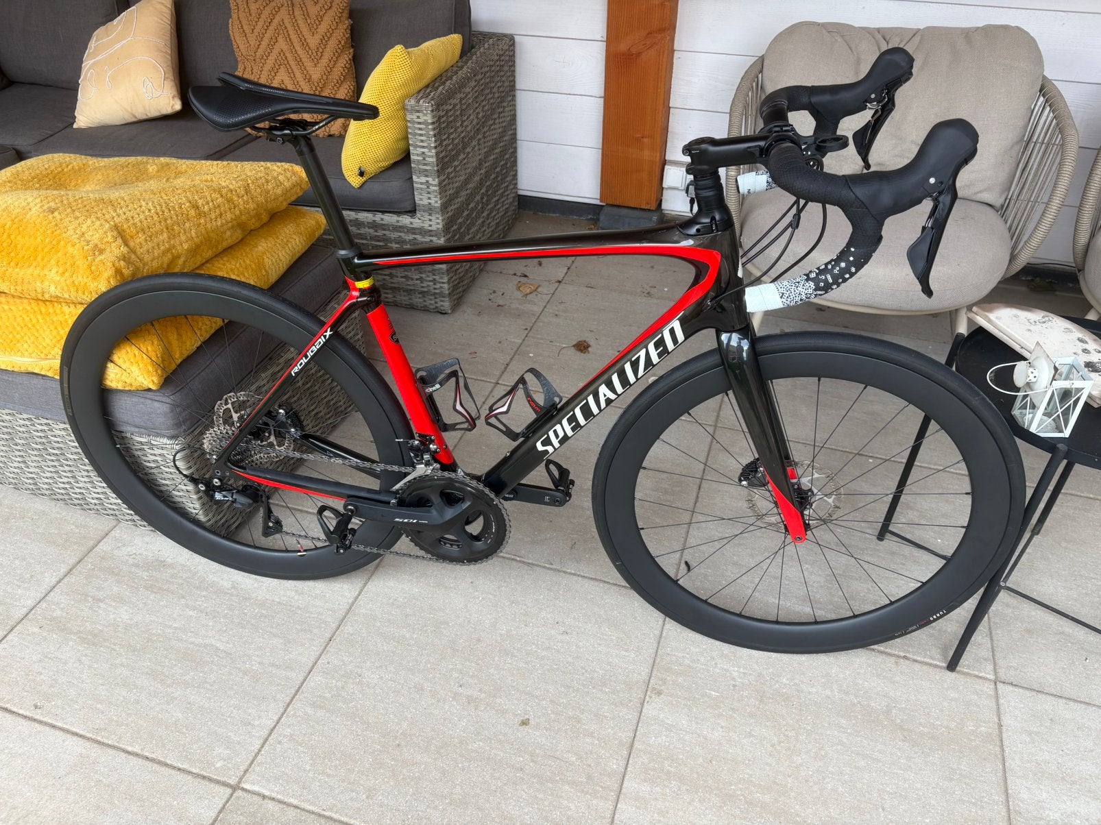 Specialized Roubaix 56 - Carbon Wielen - 4iiii Powermeter, Carbon, Zo goed als nieuw, Meer dan 20 versnellingen, 53 tot 57 cm