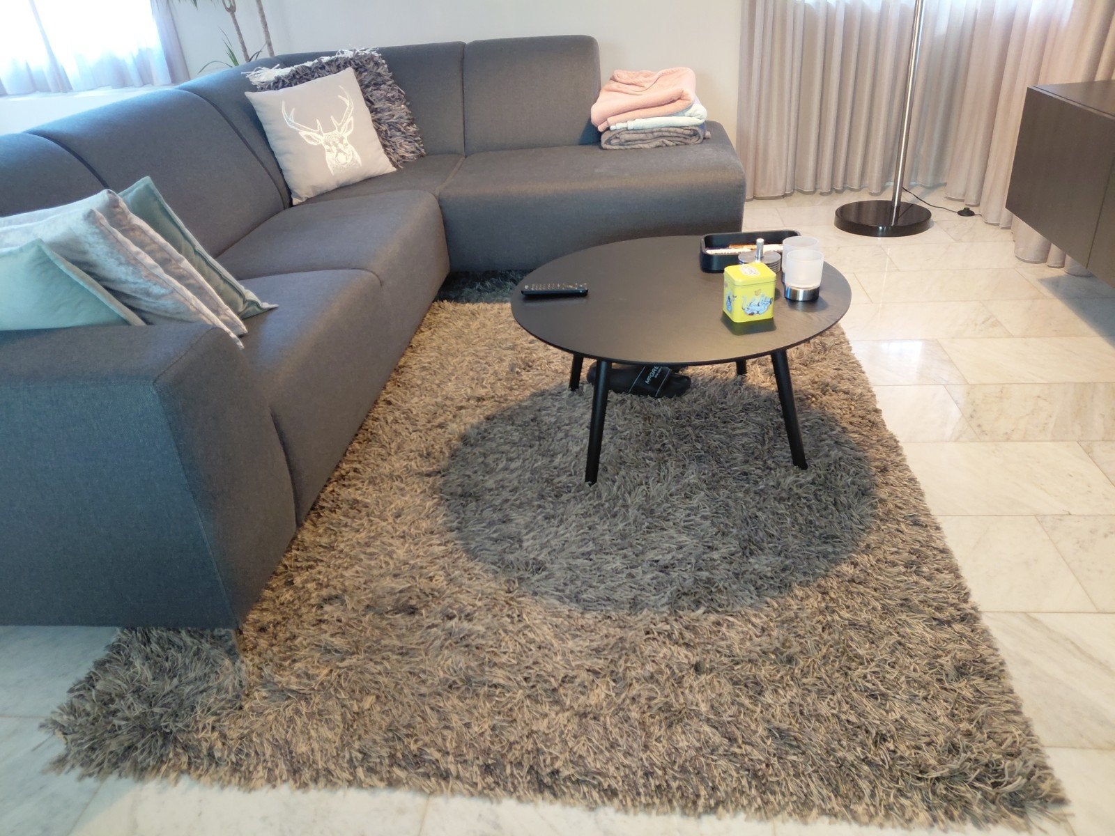 Vloerkleed hoogpolig 160x230 grijs, Huis en Inrichting, Stoffering | Tapijten en Kleden, Ophalen, 150 tot 200 cm, 200 cm of meer