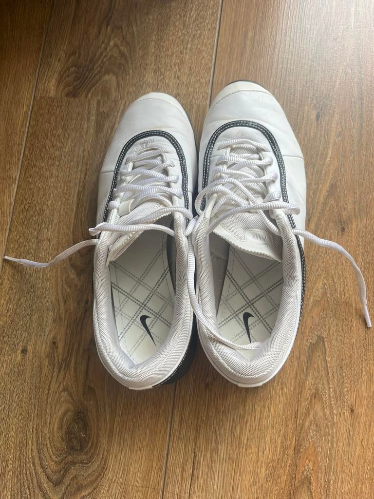 Nike dames golfschoenen, Ophalen of Verzenden, Zo goed als nieuw, Schoenen