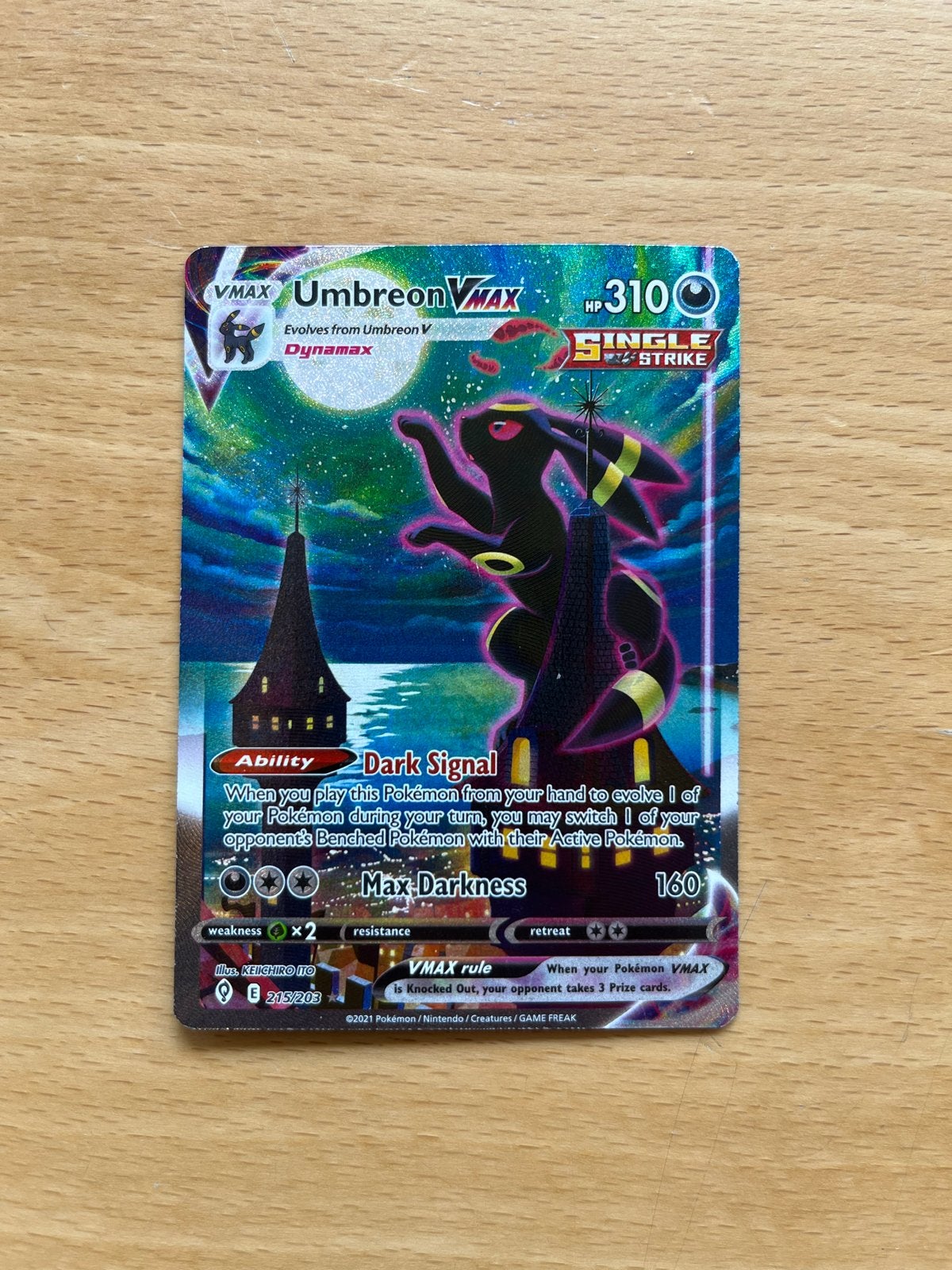 Umbreon VMAX Alt Art Pokémon Kaart (215/203) Evolving Skies, Ophalen, Gebruikt, Losse kaart