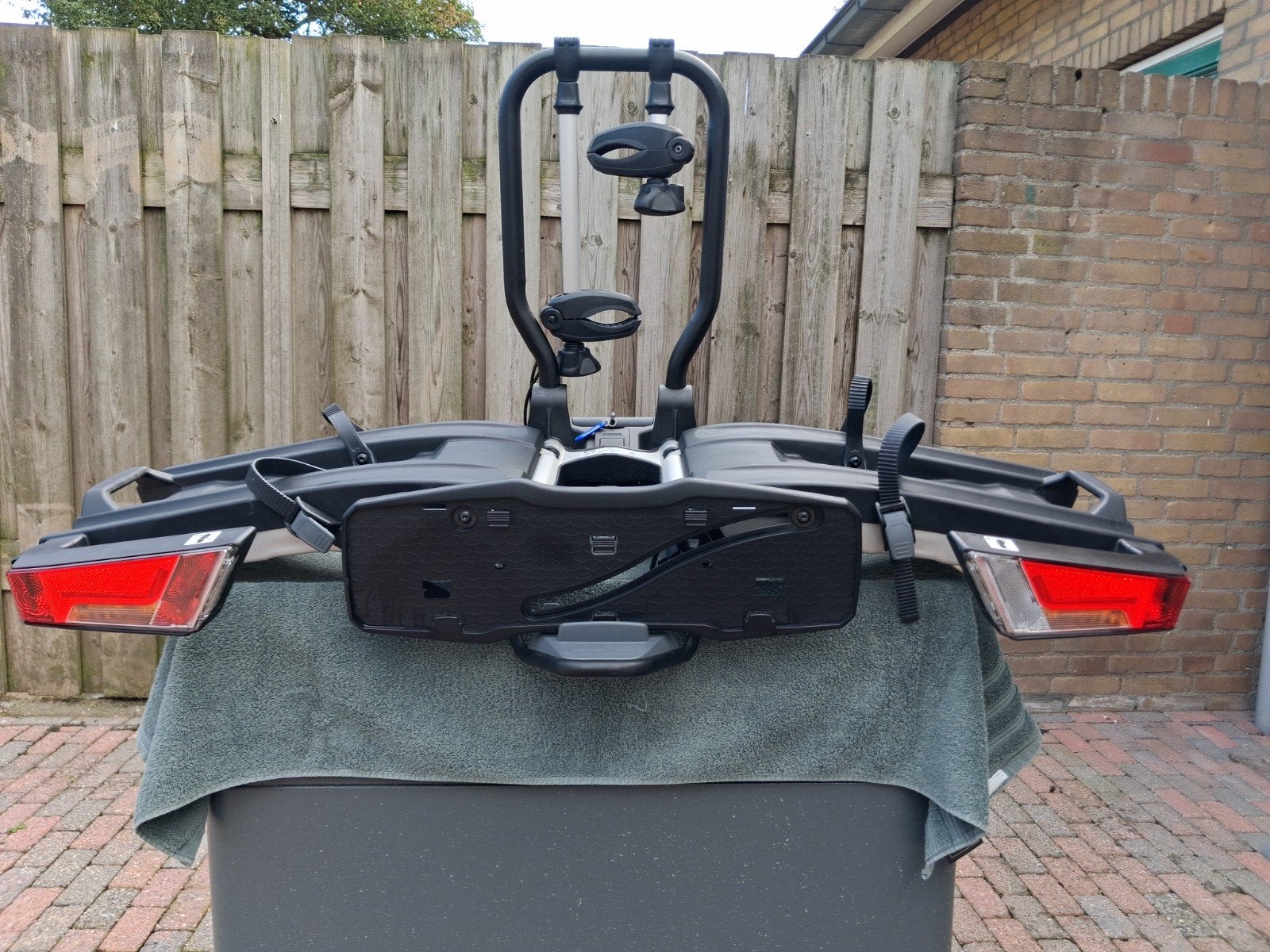 Thule Fietsendrager voor 2 fietsen - Trekhaakmontage, Auto diversen, Ophalen, Gebruikt, 2 fietsen, Trekhaakdrager
