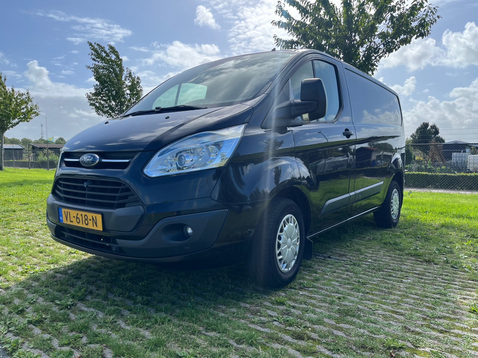 Ford Transit Custom GB 2.2 Tdci 125PK 270 L1h1 2015, Voorwielaandrijving, Euro 5, Zwart, 4 cilinders