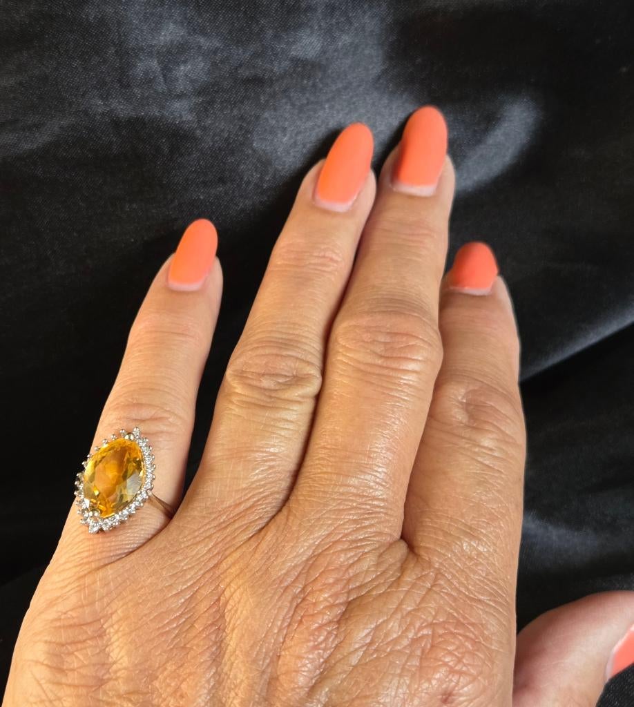 Gouden Vintage ring met gele topaas en diamant. 2026/288., ., Geel, Ophalen of Verzenden, .