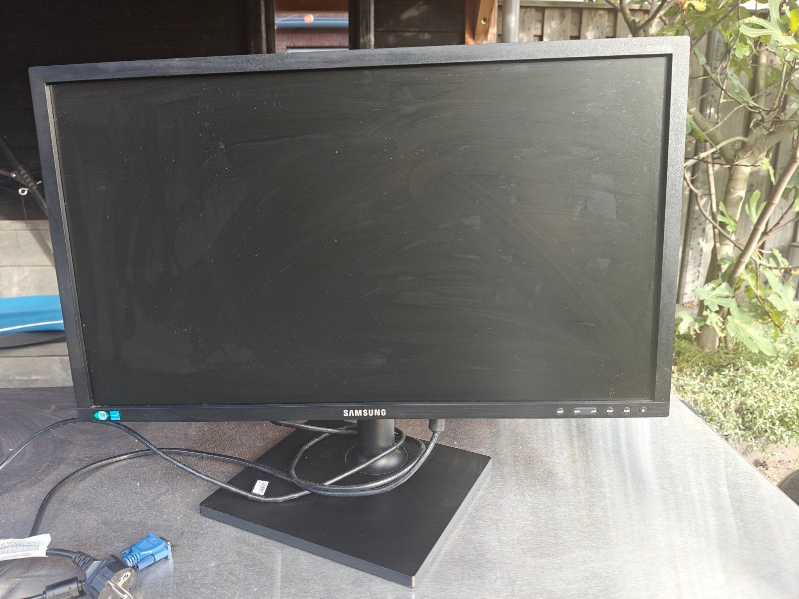 Samsung monitor 24 inch Full HD, Computers en Software, Ophalen, Gebruikt, IPS, In hoogte verstelbaar