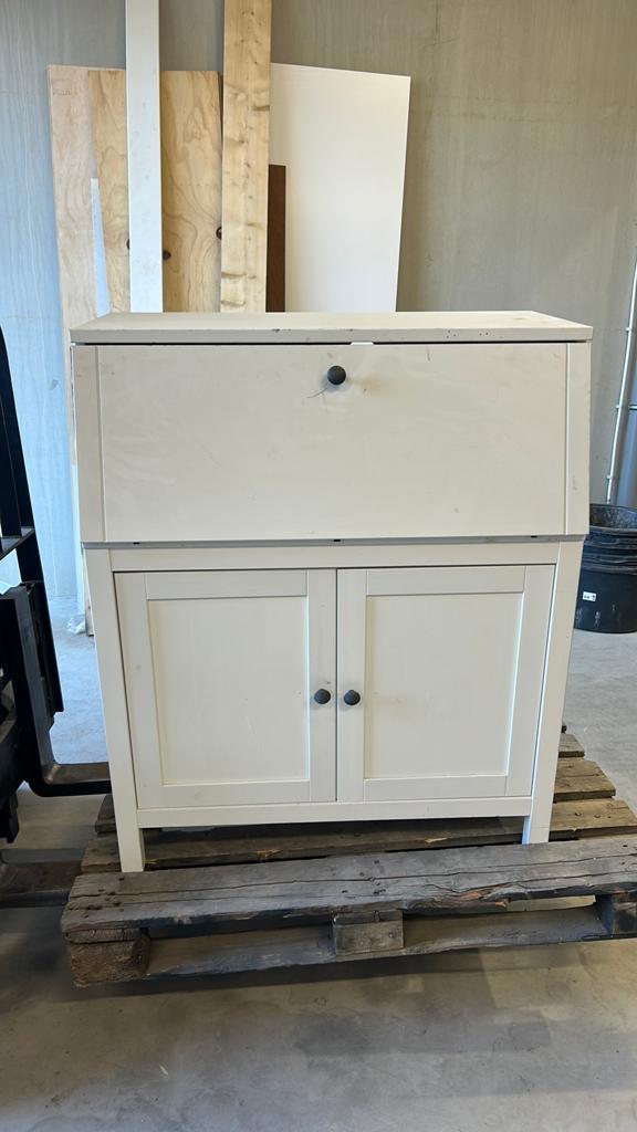 Bureau ikea, Huis en Inrichting, Bureaus, Gebruikt, Kinderbureau, 50 cm, Ophalen of Verzenden